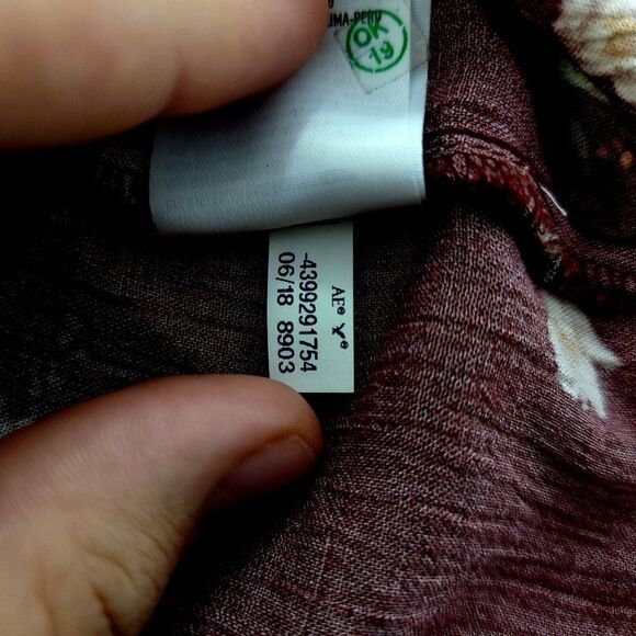 American Eagle Button Front Blouse Floral Brown Medium V-Neck Viscose Sleeveless - Picture 6 of 6